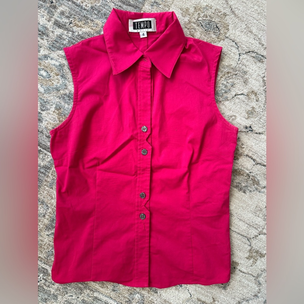 Tempo Paris Fuchsia Sleeveless Button-Down Shirt